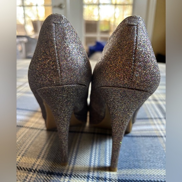 Steve Madden Glitter Heels/Pumps - Picture 4 of 8